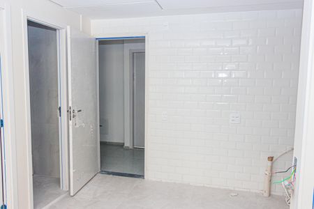 Sala de apartamento para alugar com 2 quartos, 34m² em Veleiros, São Paulo