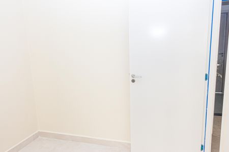 Quarto 1 de apartamento para alugar com 2 quartos, 34m² em Veleiros, São Paulo
