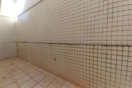 Casa à venda com 270m², 3 quartos e 3 vagas Casa à venda com 270m², 3 quartos e 3 vagasVista da Suíte