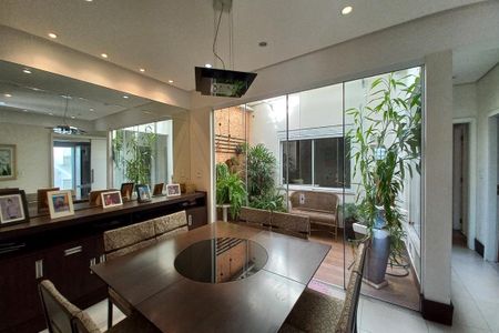 Casa à venda com 270m², 3 quartos e 3 vagas Casa à venda com 270m², 3 quartos e 3 vagasSala de Jantar