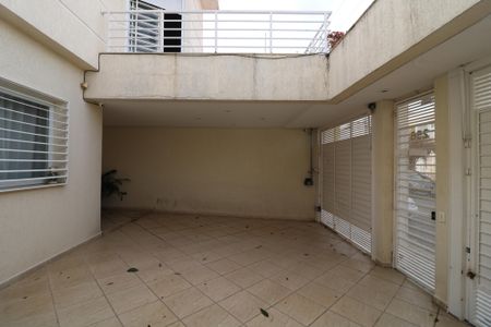 Casa à venda com 300m², 4 quartos e 3 vagasGaragem