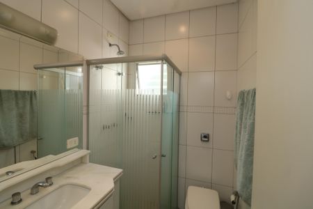 Casa à venda com 300m², 4 quartos e 3 vagasBanheiro Social