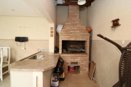 Casa à venda com 300m², 4 quartos e 3 vagasChurrasqueira