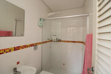 Casa à venda com 300m², 4 quartos e 3 vagasBanheiro de serviço