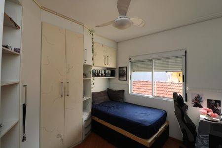 Casa à venda com 300m², 4 quartos e 3 vagasQuarto 2