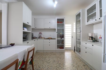 Apartamento à venda com 100m², 2 quartos e 1 vagaCozinha