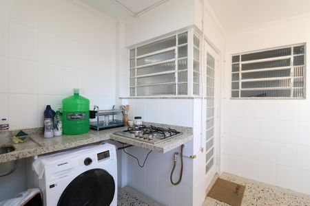 Apartamento à venda com 100m², 2 quartos e 1 vagaÁrea de Serviço