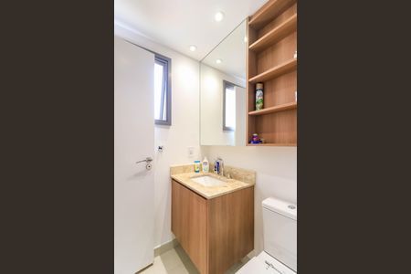 Apartamento à venda com 100m², 2 quartos e 2 vagas Apartamento à venda com 100m², 2 quartos e 2 vagasBanheiro da Suíte 2
