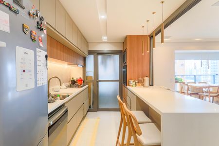 Apartamento à venda com 100m², 2 quartos e 2 vagas Apartamento à venda com 100m², 2 quartos e 2 vagasCozinha