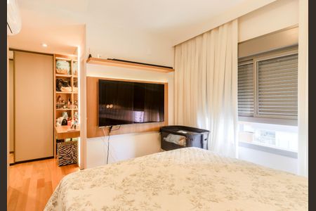 Apartamento à venda com 100m², 2 quartos e 2 vagas Apartamento à venda com 100m², 2 quartos e 2 vagasSuíte 1