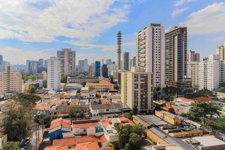 Apartamento à venda com 100m², 2 quartos e 2 vagas Apartamento à venda com 100m², 2 quartos e 2 vagasVista da Suíte 2