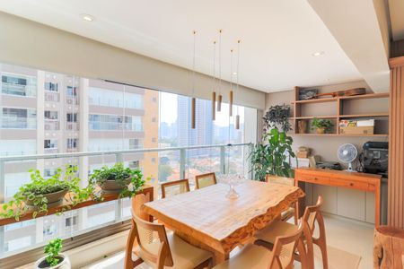 Apartamento à venda com 100m², 2 quartos e 2 vagas Apartamento à venda com 100m², 2 quartos e 2 vagasVaranda Gourmet