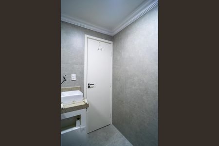 Apartamento para alugar com 70m², 2 quartos e 2 vagas Apartamento para alugar com 70m², 2 quartos e 2 vagasBanheiro