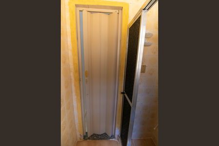 Apartamento à venda com 46m², 2 quartos e sem vaga Apartamento à venda com 46m², 2 quartos e sem vagaBanheiro