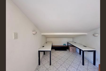 Casa de condomínio à venda com 400m², 5 quartos e 3 vagas Casa de condomínio à venda com 400m², 5 quartos e 3 vagasSalão 2