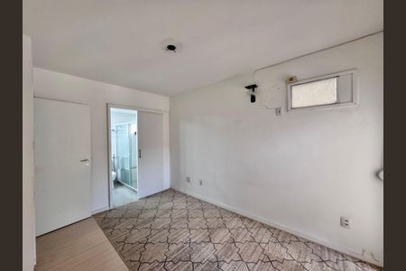 Casa de condomínio à venda com 400m², 5 quartos e 3 vagas Casa de condomínio à venda com 400m², 5 quartos e 3 vagasSuíte