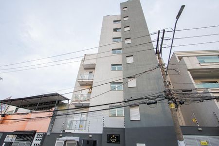 Apartamento para alugar com 43m², 2 quartos e sem vaga Apartamento para alugar com 43m², 2 quartos e sem vagaFachada