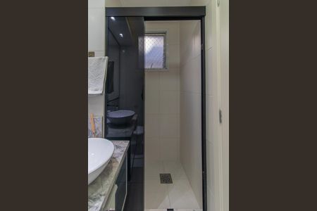 Apartamento à venda com 75m², 3 quartos e 2 vagas Apartamento à venda com 75m², 3 quartos e 2 vagasBanheiro Social