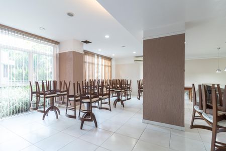 Apartamento à venda com 75m², 3 quartos e 2 vagas Apartamento à venda com 75m², 3 quartos e 2 vagasÁrea comum - Salão de festas