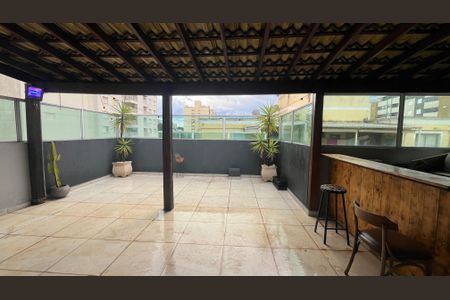 Apartamento para alugar com 133m², 3 quartos e 3 vagas Apartamento para alugar com 133m², 3 quartos e 3 vagasÁrea comum - Churrasqueira