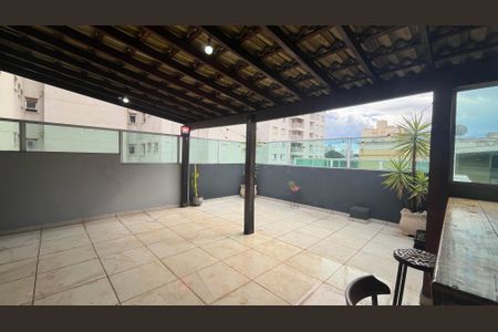 Apartamento para alugar com 133m², 3 quartos e 3 vagas Apartamento para alugar com 133m², 3 quartos e 3 vagasÁrea externa