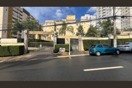 Apartamento para alugar com 133m², 3 quartos e 3 vagas Apartamento para alugar com 133m², 3 quartos e 3 vagasFachada do bloco