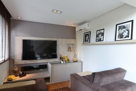 Apartamento para alugar com 105m², 1 quarto e 2 vagas Apartamento para alugar com 105m², 1 quarto e 2 vagasSala