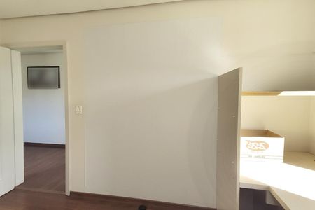 Casa à venda com 102m², 4 quartos e 2 vagasQuarto 2