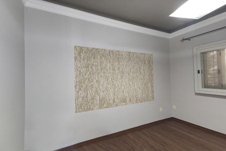 Casa à venda com 102m², 4 quartos e 2 vagasSuíte