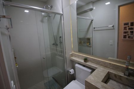 Apartamento à venda com 61m², 2 quartos e 1 vagaBanheiro 2