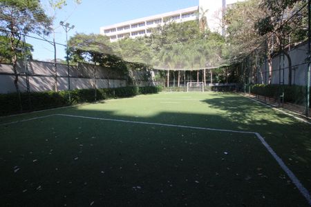 Apartamento à venda com 61m², 2 quartos e 1 vagaÁrea comum - Campo de futebol
