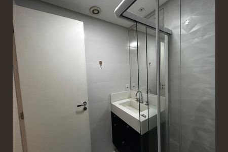 Apartamento à venda com 83m², 2 quartos e 2 vagas Apartamento à venda com 83m², 2 quartos e 2 vagasBanheiro Social