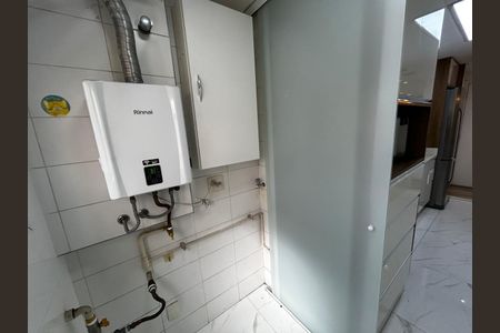 Apartamento à venda com 83m², 2 quartos e 2 vagas Apartamento à venda com 83m², 2 quartos e 2 vagasÁrea de Serviço