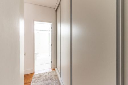 Apartamento à venda com 220m², 3 quartos e 2 vagas Apartamento à venda com 220m², 3 quartos e 2 vagasQuarto da Suíte 1