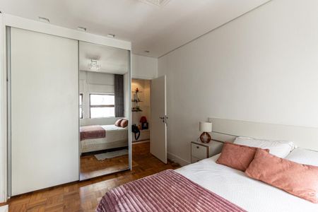 Apartamento à venda com 220m², 3 quartos e 2 vagas Apartamento à venda com 220m², 3 quartos e 2 vagasQuarto da Suíte 3