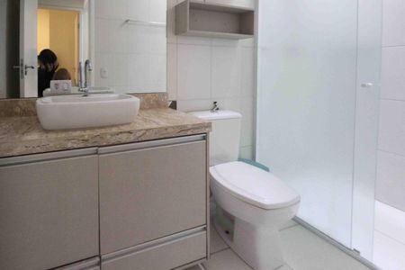 Casa para alugar com 150m², 3 quartos e 2 vagasBanheiro Social