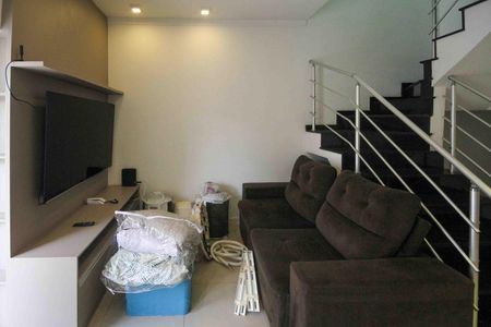 Casa para alugar com 150m², 3 quartos e 2 vagasSala