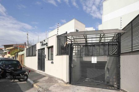 Casa para alugar com 150m², 3 quartos e 2 vagasFachada