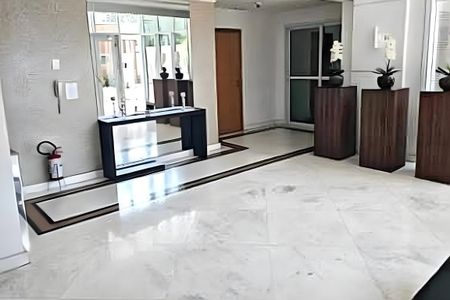 Apartamento à venda com 225m², 4 quartos e 6 vagas