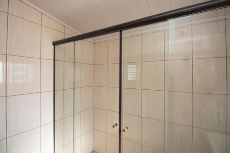 Casa à venda com 75m², 3 quartos e 7 vagas Casa à venda com 75m², 3 quartos e 7 vagasBanheiro