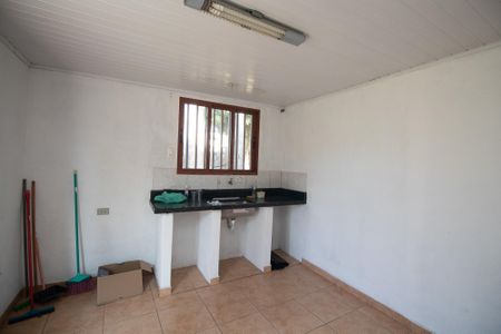 Casa à venda com 75m², 3 quartos e 7 vagas Casa à venda com 75m², 3 quartos e 7 vagasCozinha
