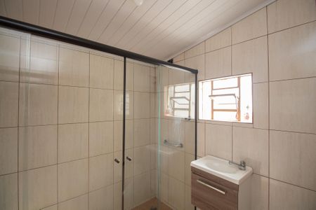 Casa à venda com 75m², 3 quartos e 7 vagas Casa à venda com 75m², 3 quartos e 7 vagasBanheiro