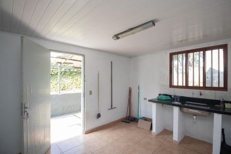Casa à venda com 75m², 3 quartos e 7 vagas Casa à venda com 75m², 3 quartos e 7 vagasCozinha