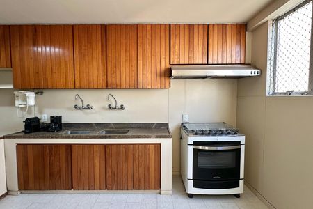 Apartamento para alugar com 208m², 3 quartos e 3 vagasCozinha