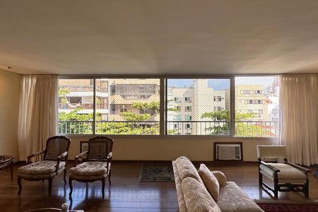 Apartamento para alugar com 208m², 3 quartos e 3 vagasSala