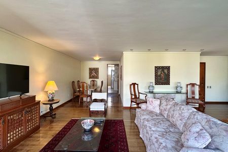 Apartamento para alugar com 208m², 3 quartos e 3 vagasSala