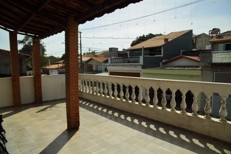 Casa à venda com 240m², 3 quartos e 3 vagasVaranda do Quarto 1