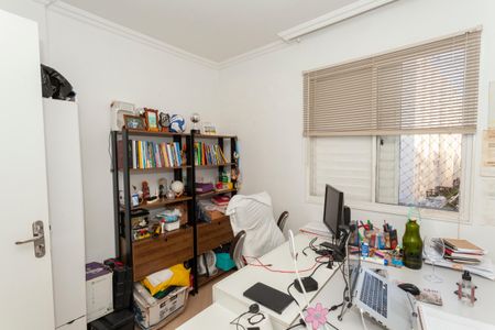 Apartamento à venda com 78m², 3 quartos e 1 vagaQuarto 2