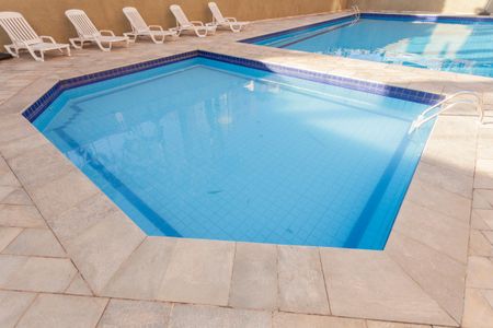 Apartamento à venda com 78m², 3 quartos e 1 vagaÁrea comum - Piscina