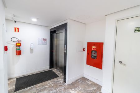 Apartamento à venda com 52m², 2 quartos e 1 vagaHall de entrada